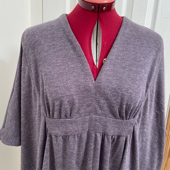 Handmade women grey mohair knit pullover kimono style top. Size M-L. Pre-owned. - Picture 2 of 7